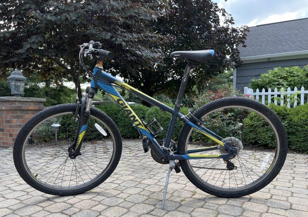 Giant XS Aluxx 6000 Bicycle