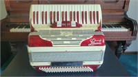 Larenti Custom Built accordion