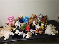 Stuffed animals including beanie baby's