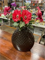 Decorative vase with flowers