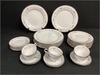 Noritake Fairmont Service For Six