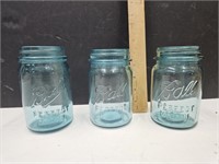 3 Aqua Blue Ball Jars Pint Size