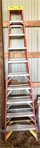 10 ft Fiber Glass Werner Ladder