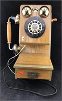 Spirit Of St. Louis Replica Of Old Phone