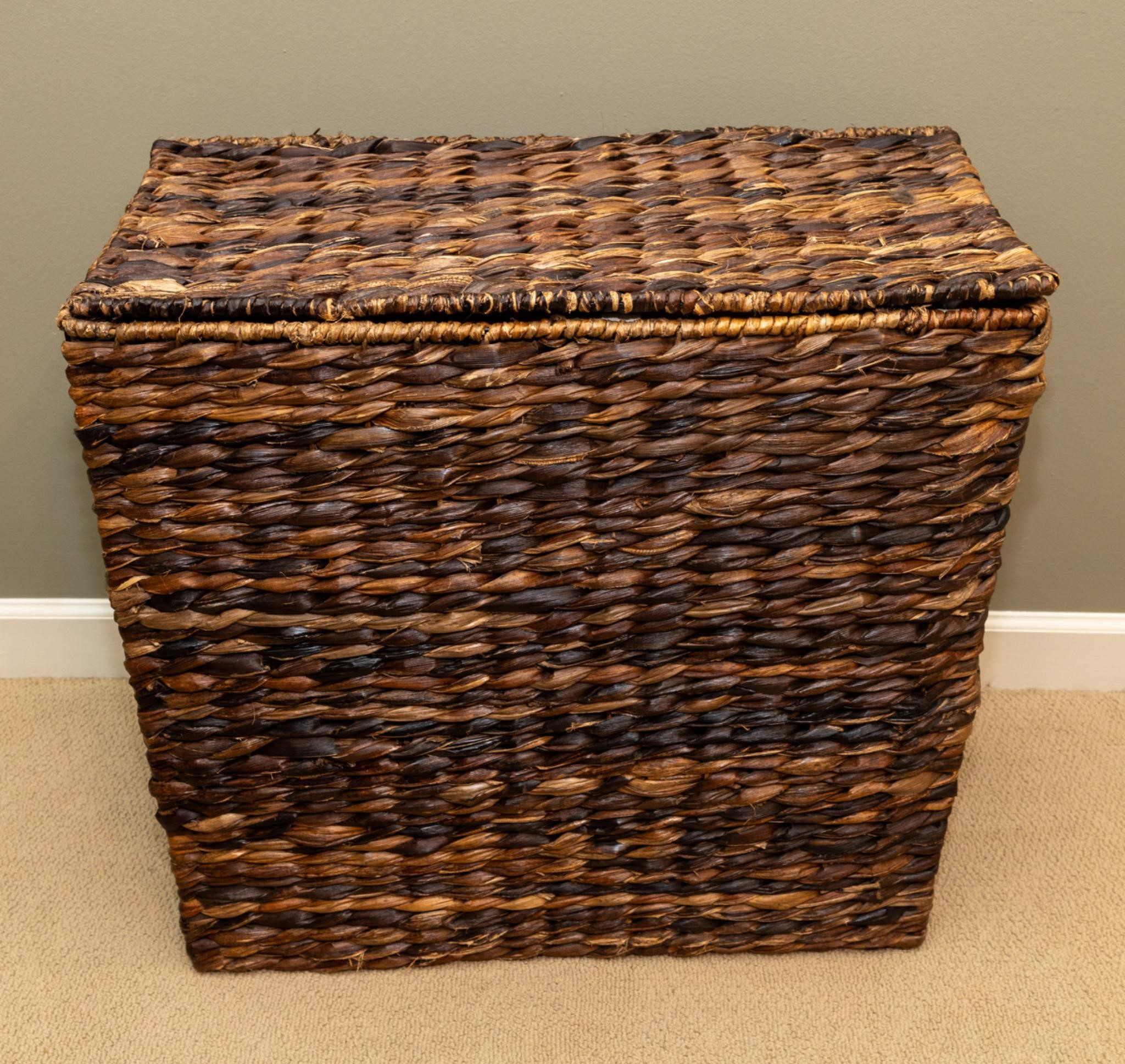 Double wicker hamper