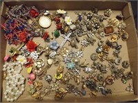 Large Lot of Vintage Costume Jewelry -  Mixed Item