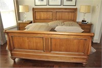 Ethan Allen King Size Bed Frame & Sleep