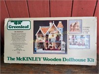 Garfield Wooden Dollhouse Kit