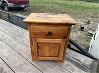 WOODEN SIDE TABLE/NIGHT STAND WITH