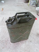 Russakon jerry can