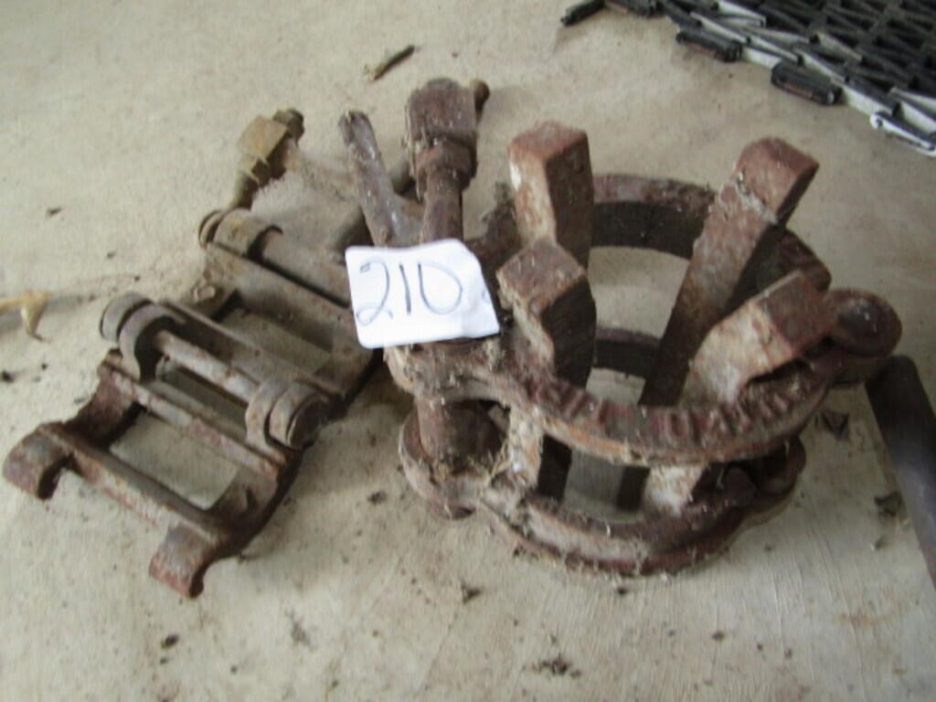 2- TIPTON LINE UP PIPE CLAMP   3" &2"