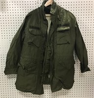 Vtg. US Army winter coat set sz.M