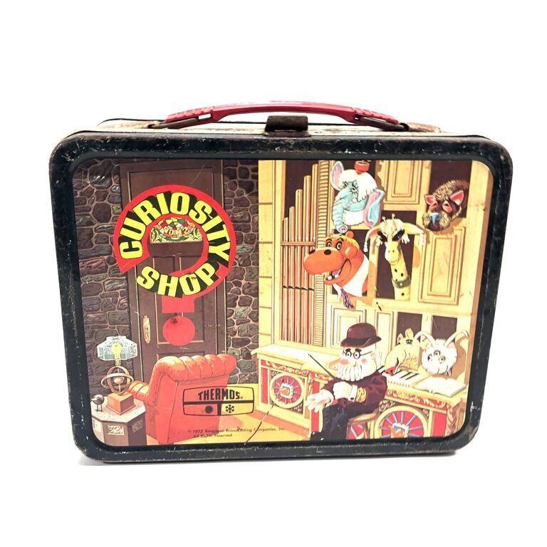 Vintage Metal Lunchbox - '73 Curiosity Shop