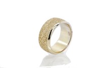 Two colour 9ct gold tinsel finish ring