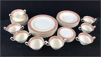 Wedgwood RUNNYMEDE Pink China 40 pcs.