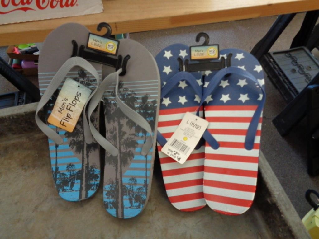 NEW 2PR MENS LARGE 11/12 FLIPFLOPS