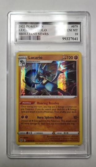 2022 Pokemon Lucario Holo