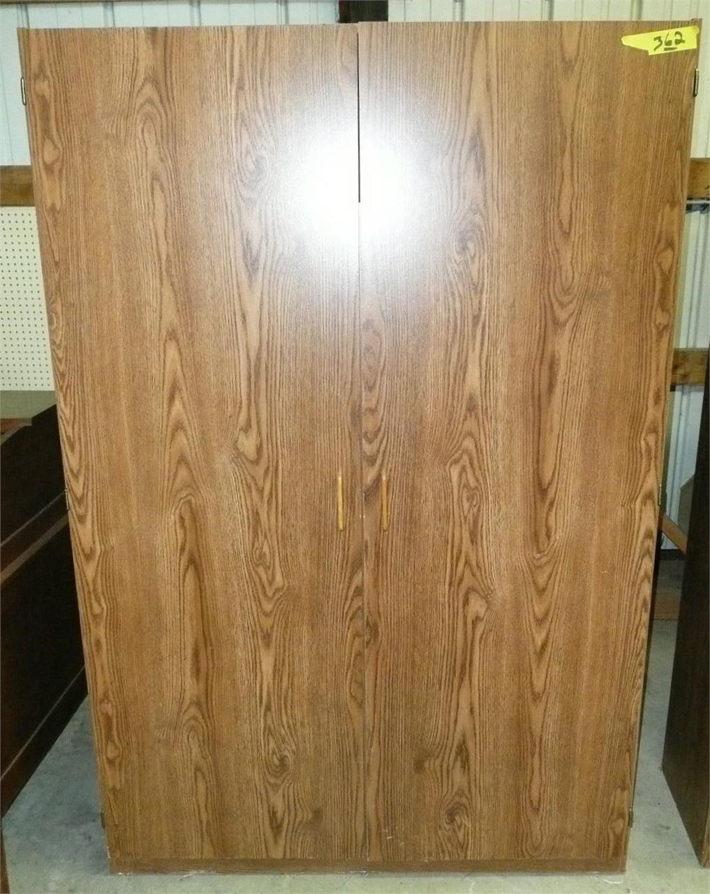 Press Wood LARGE Wardrobe