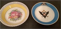 2 vintage plates