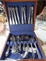 Set of Northland Stainless Flatware