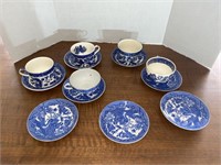 Blue willow tea cups and saucers  japanese