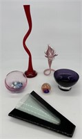 Lot Art Glass Vases, Bowls, Paperweights etc