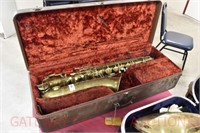 Saxophone: