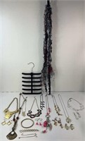 ASSORTED JEWELRY & MORE