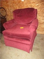 Upholstered Swivil Chair