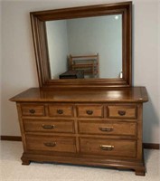 58”x21.5”x33” Bedroom Dresser w/ 8 Drawers and