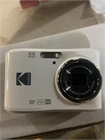 $80 Kodak Fz45 pixpro white