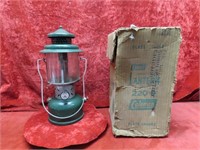 1951 220D Coleman green lantern w/box.