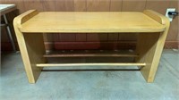 Blonde wood bench seat 32x15x17
