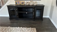 MEDIA CONSOLE