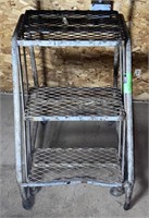 Rolling Portable Metal Stairs 
Approx 3ft