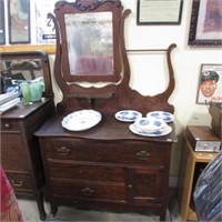 4DR COMMODE W/ MIRROR & TOWEL BAR