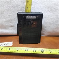 AM/FM CASSETT PLAYER TESTED AND WORKS