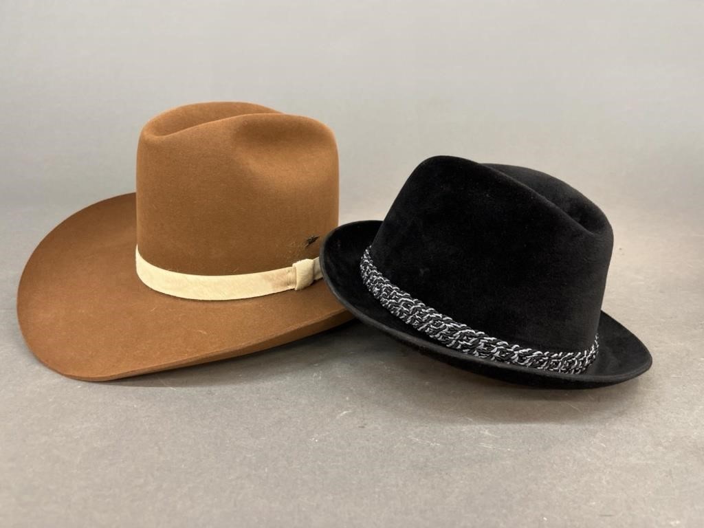 2 Hats.