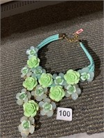 NECKLACE SOFT WOVEN BAND WITH FLOWERS & BEAD