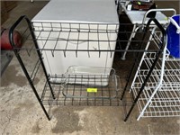 Casserole dish on small rack