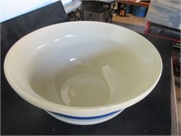 Large Roseville Pottery Mixing Bowl 7" H x 14" W