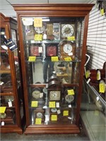Display cabinet, cherry wood enclosed