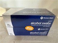 Members Mark 800 Count Alcohol Swabs