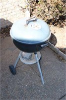 Weber Kettle Charcoal Grill