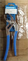 Wide Jaw Pliers   New