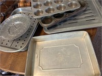 Cupcake pans, cake pans, roster pans, vegetable