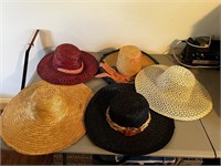 Lot of 5 hats