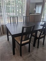 Dining Table W/ Two Pullout Leaves & Four Chairs