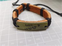 Leather bracelet