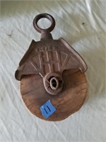 Myers OK H-322 X Cast Iron Frame Wood Pulley